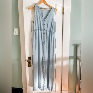 Thyme Maternity Jumpsuit, Cropped, Light Blue Denim, Size Small